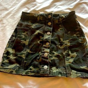 Camo button up skirt
